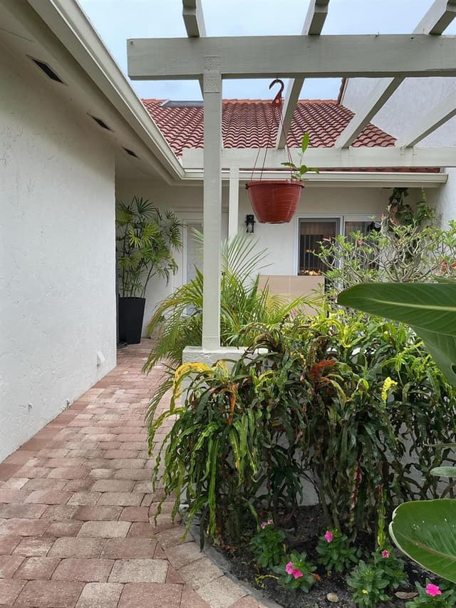 6912 BARBAROSSA Street, Boca Raton FL 33433 - Boca Raton, FL - Photo 3