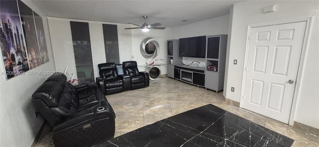 5733 Tuscany Way, Tamarac FL 33321 - Tamarac, FL - Photo 6