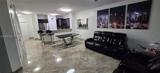 5733 Tuscany Way, Tamarac FL 33321 - Tamarac, FL - Photo 5