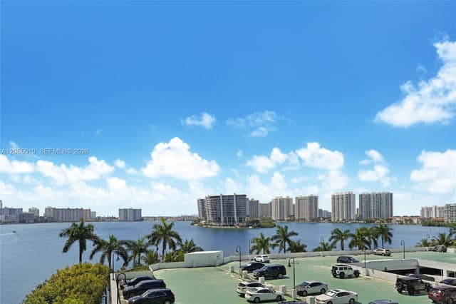 19101 NE 36th Ct # 705, Aventura FL 33180 - Aventura, FL - Photo 5
