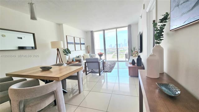 1750 N Bayshore Dr # 2010, Miami FL 33132 - Miami, FL - Photo 7