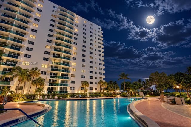 3001 S Ocean Dr # 443, Hollywood FL 33019 - Hollywood, FL - Photo 2