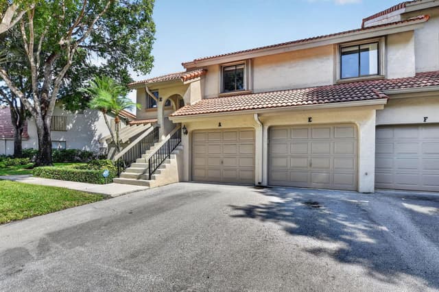 5751 Coach House Circle, Boca Raton FL 33486 - Boca Raton, FL - Photo 6