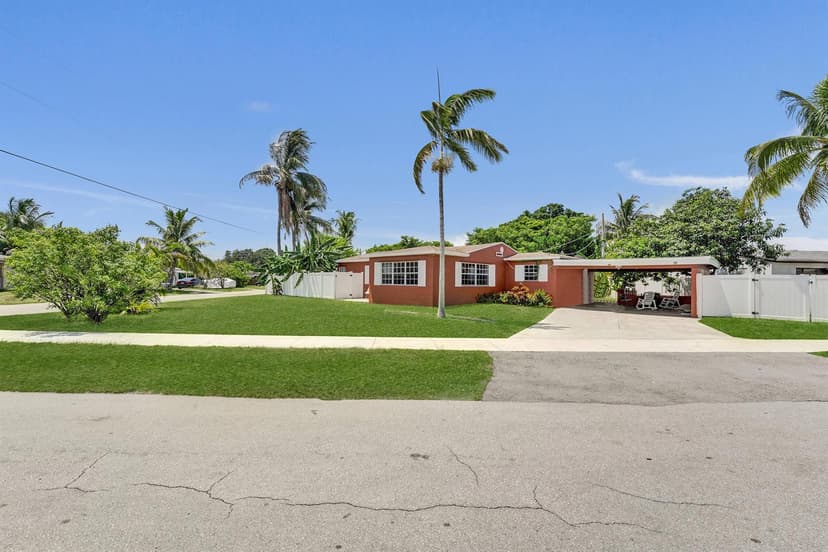 1302 S 23RD Avenue, Hollywood FL 33020