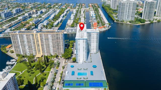 301 174th St # 1216, Sunny Isles Beach FL 33160 - Sunny Isles Beach, FL - Photo 4