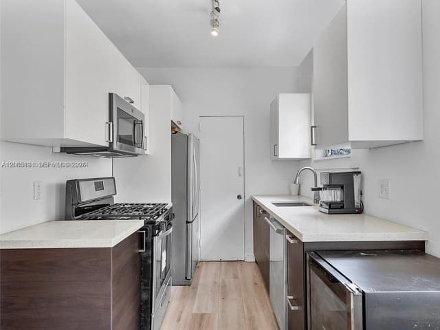 1535 Meridian Ave # 2, Miami Beach FL 33139 - Miami Beach, FL - Photo 4