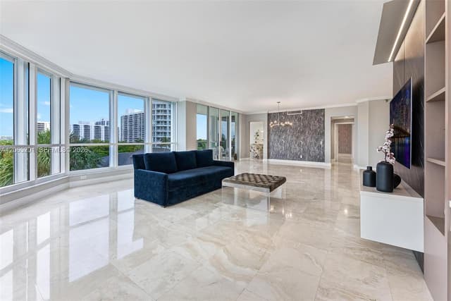 21150 Point Pl # 702, Aventura FL 33180 - Aventura, FL - Photo 6