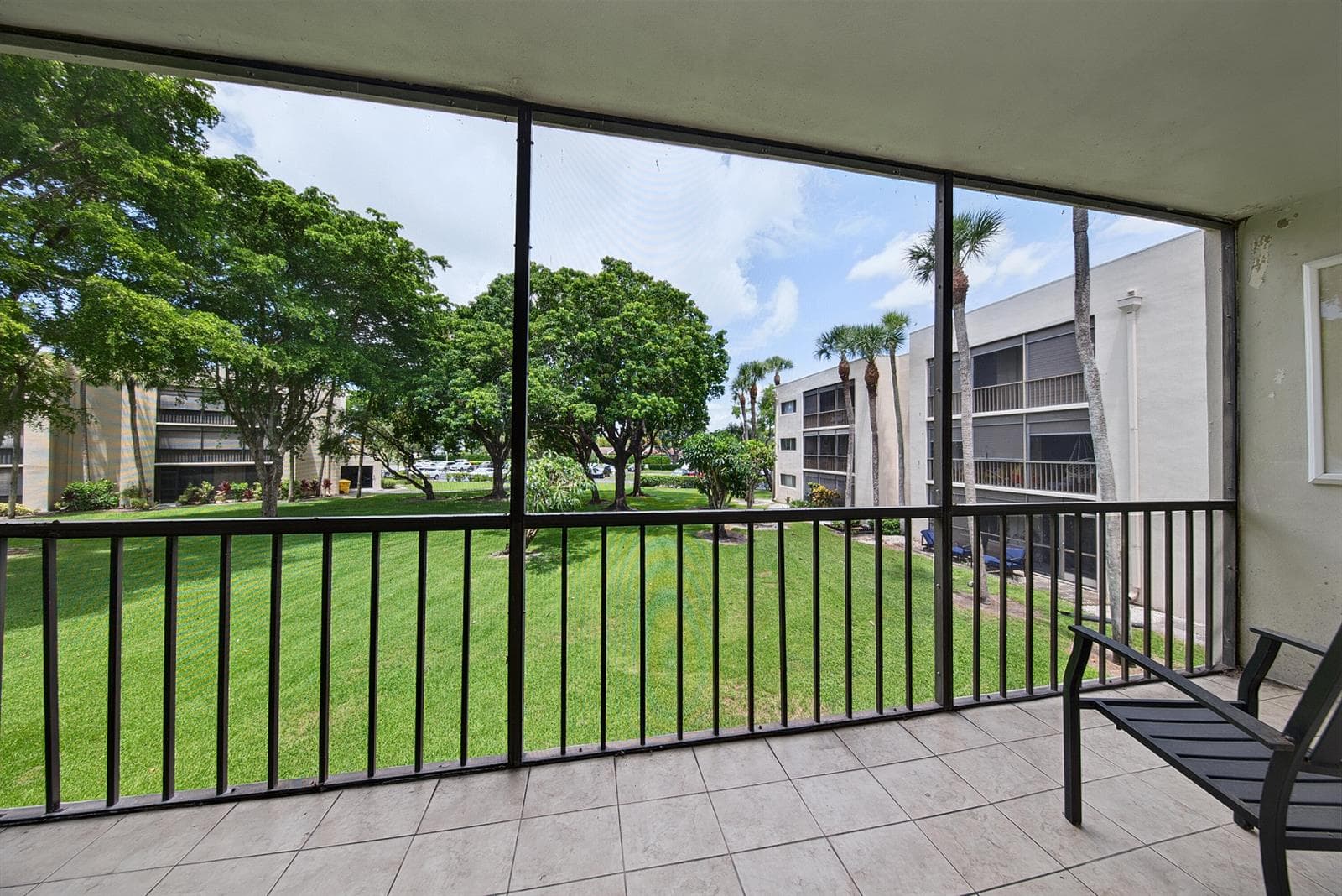 5190 LAS VERDES Circle # 214, Delray Beach FL 33484 - Delray Beach, FL - Photo 1