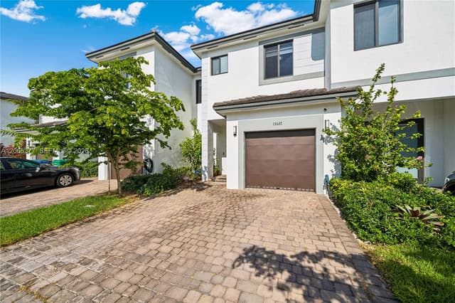 13667 SW 157th Ct, Miami FL 33196 - Miami, FL - Photo 2