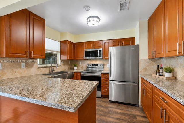 10340 SW 154th Pl # 41, Miami FL 33196 - Miami, FL - Photo 5