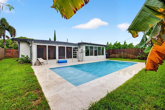 4670 NE 4TH Avenue, Oakland Park FL 33334 - Oakland Park, FL - Photo 5
