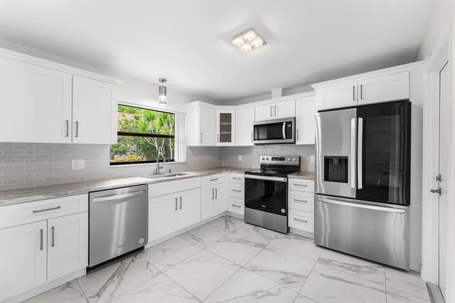 4670 Laurel Tree Road # A, Boynton Beach FL 33436 - Boynton Beach, FL - Photo 3