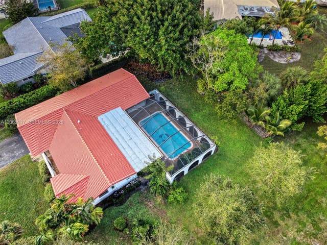 10251 NW 39th Ct, Coral Springs FL 33065 - Coral Springs, FL - Photo 4