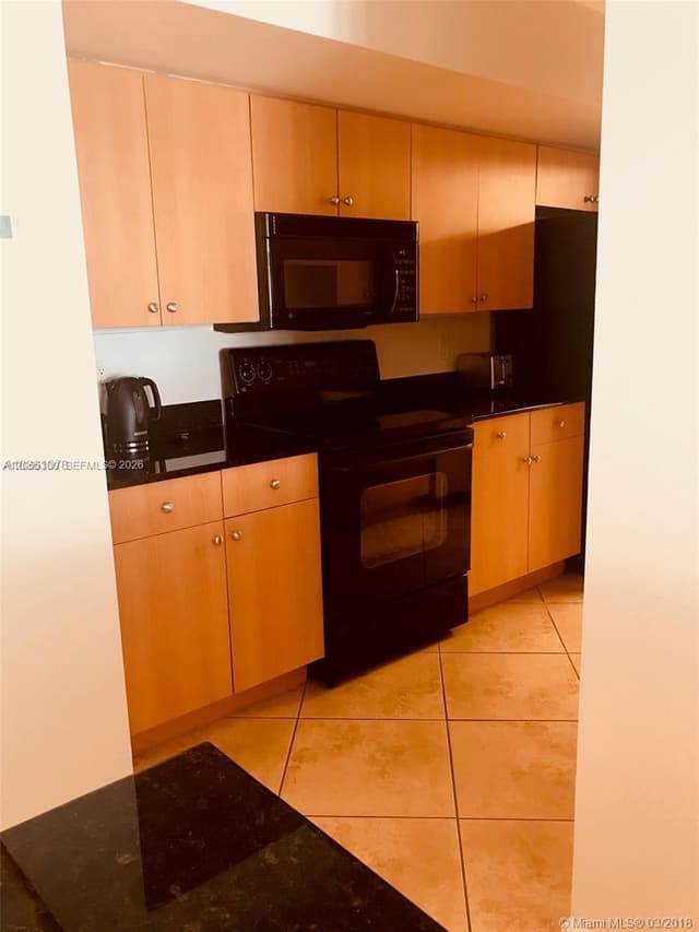 6917 Collins Ave # 912, Miami Beach FL 33141 - Miami Beach, FL - Photo 3