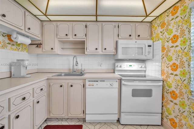 7855 W Atlantic Blvd # 101, Margate FL 33063 - Margate, FL - Photo 7