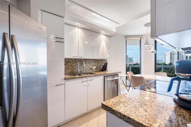 20185 E Country Club Dr # 604, Aventura FL 33180 - Aventura, FL - Photo 6