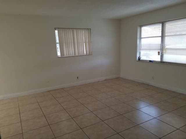4934 NW 55th Street, Tamarac FL 33319 - Tamarac, FL - Photo 4