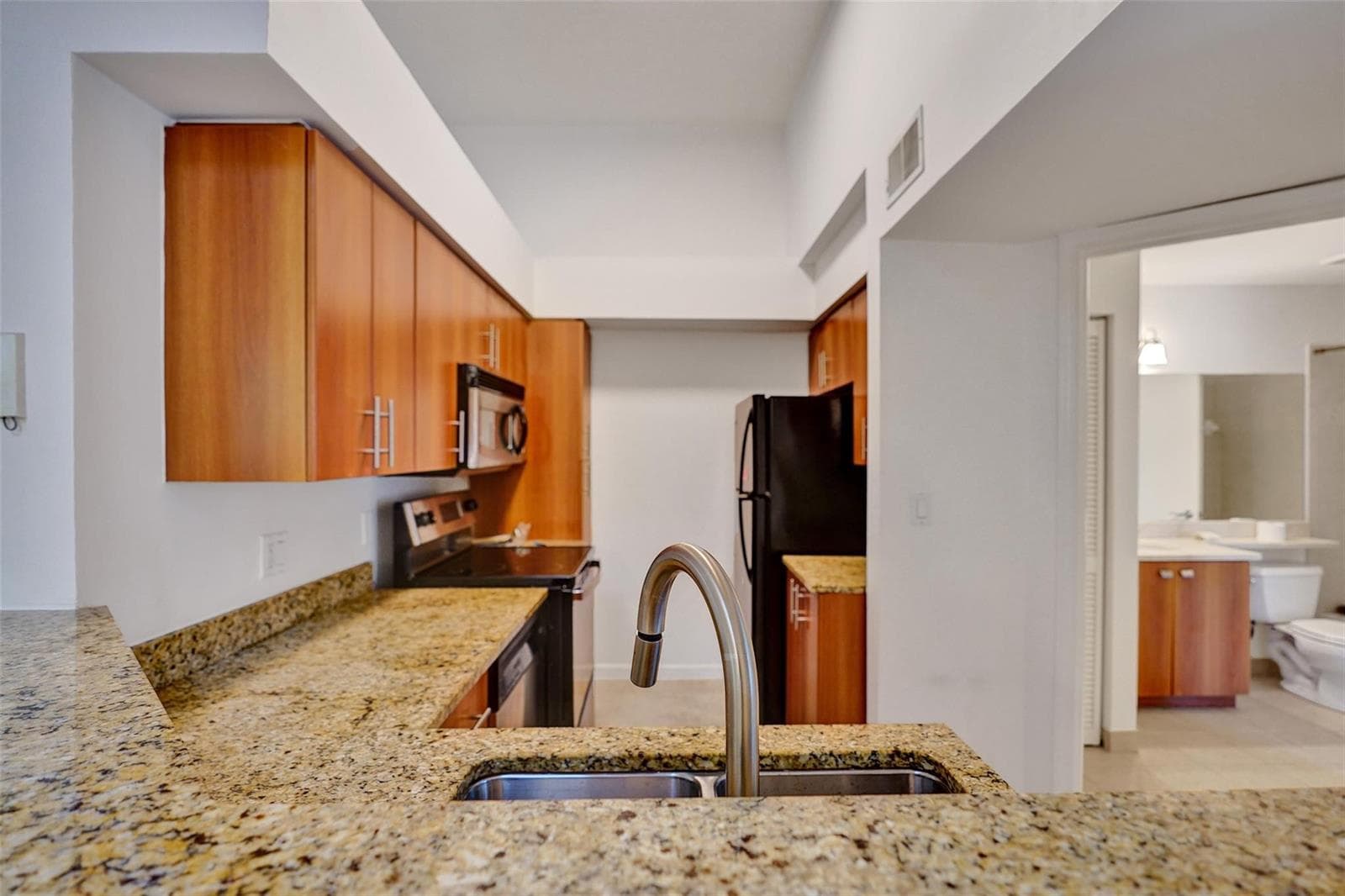1050 CRYSTAL Way, Delray Beach FL 33444 - Delray Beach, FL - Photo 1