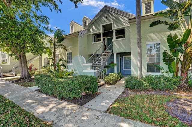 1050 CRYSTAL Way, Delray Beach FL 33444 - Delray Beach, FL - Photo 4