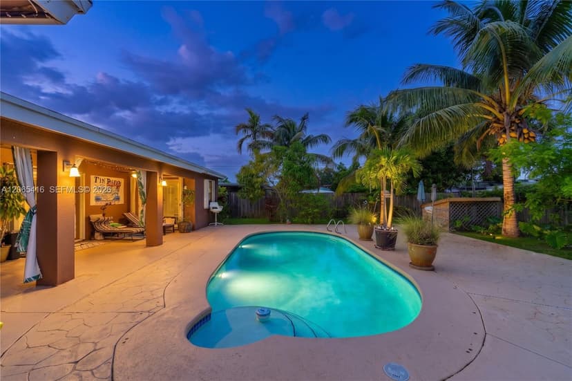 20301 SW 105th Ave, Cutler Bay FL 33189
