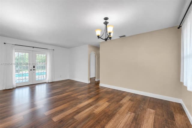20301 SW 105th Ave, Cutler Bay FL 33189 - Cutler Bay, FL - Photo 5