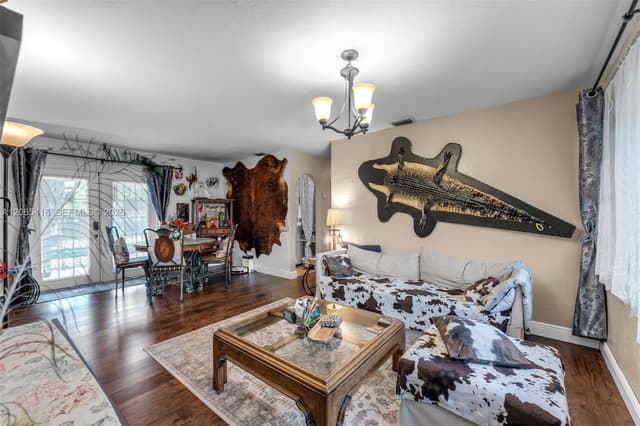 20301 SW 105th Ave, Cutler Bay FL 33189 - Cutler Bay, FL - Photo 4