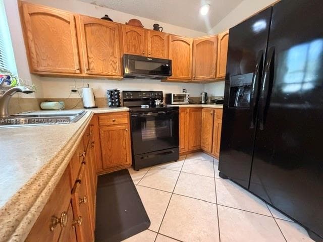 9631 W Elm Ln, Miramar FL 33025 - Miramar, FL - Photo 6