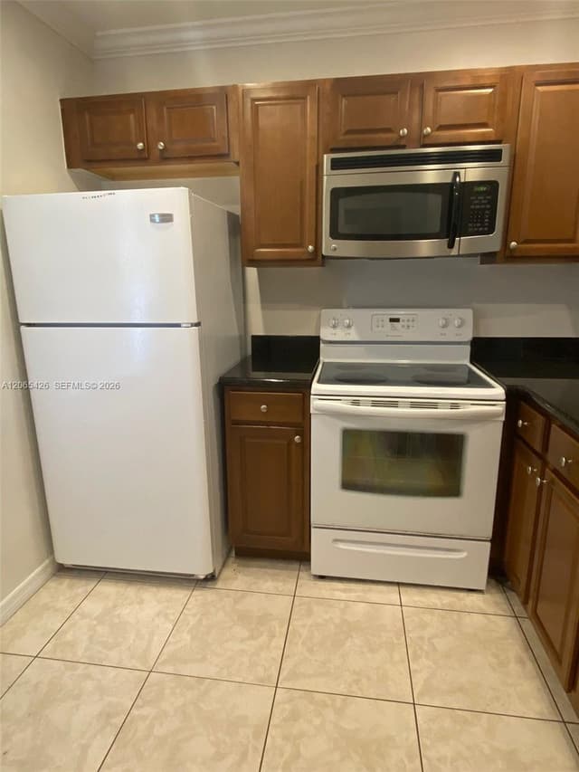 4291 NW 9th Ave # 202, Deerfield Beach FL 33064 - Deerfield Beach, FL - Photo 7