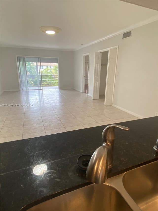 4291 NW 9th Ave # 202, Deerfield Beach FL 33064 - Deerfield Beach, FL - Photo 3