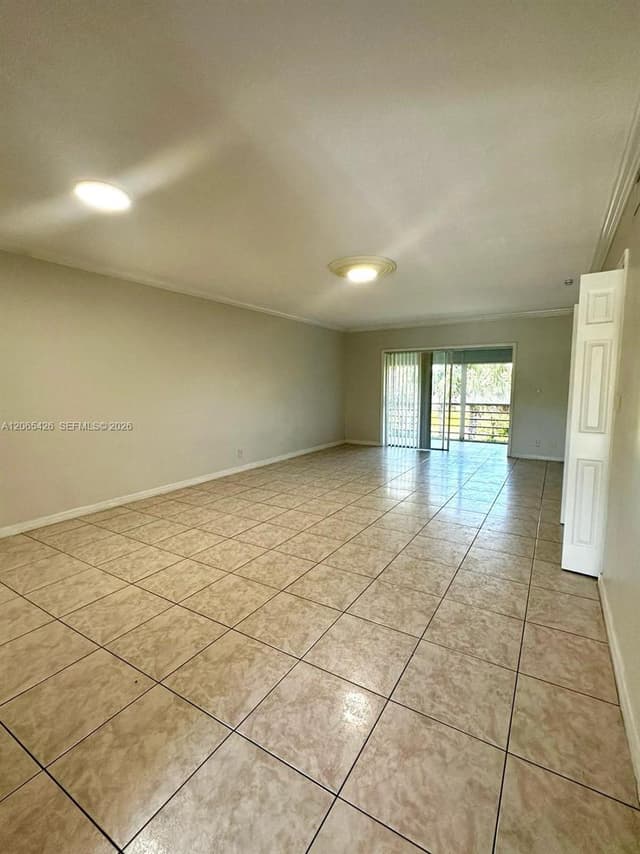 4291 NW 9th Ave # 202, Deerfield Beach FL 33064 - Deerfield Beach, FL - Photo 4