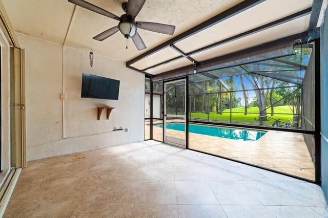 219 Wildwood Circle, Deerfield Beach FL 33442 - Deerfield Beach, FL - Photo 3