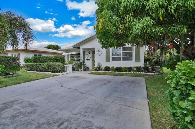 7107 NW 73RD Street, Tamarac FL 33321 - Tamarac, FL - Photo 6