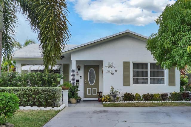 7107 NW 73RD Street, Tamarac FL 33321 - Tamarac, FL - Photo 5