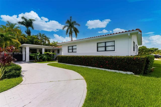 11420 NE 4th Ave, Miami FL 33161 - Miami, FL - Photo 2