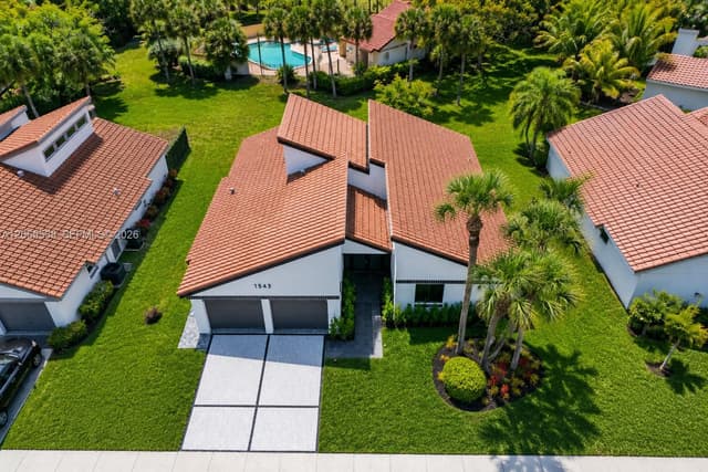 1543 SW 1st Ave, Boca Raton FL 33432 - Boca Raton, FL - Photo 2