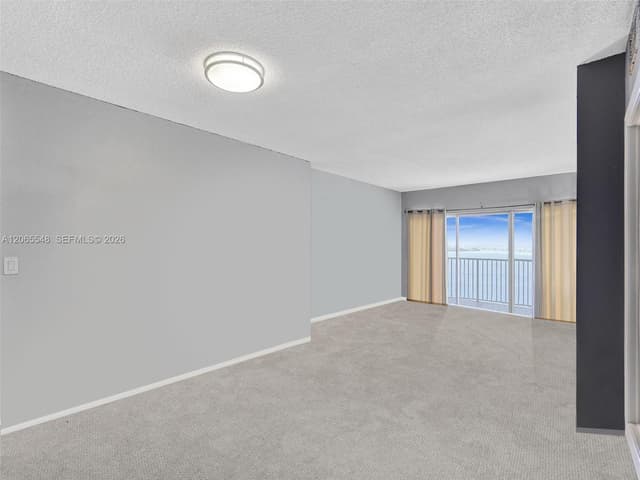 300 Bayview Dr # 1914, Sunny Isles Beach FL 33160 - Sunny Isles Beach, FL - Photo 3