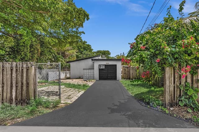 1943 Rodman St, Hollywood FL 33020 - Hollywood, FL - Photo 6
