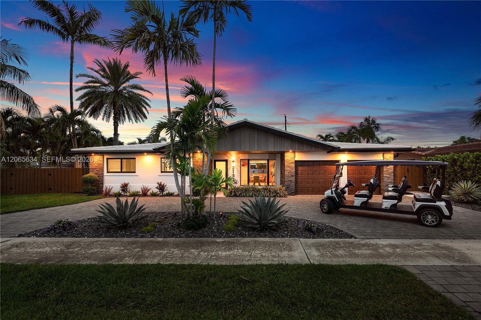 2153 Imperial Point Dr, Fort Lauderdale FL 33308