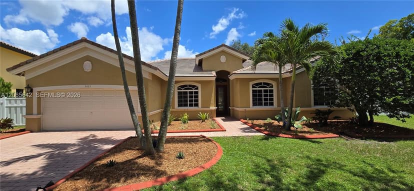 2823 Poinciana Cir, Cooper City FL 33026
