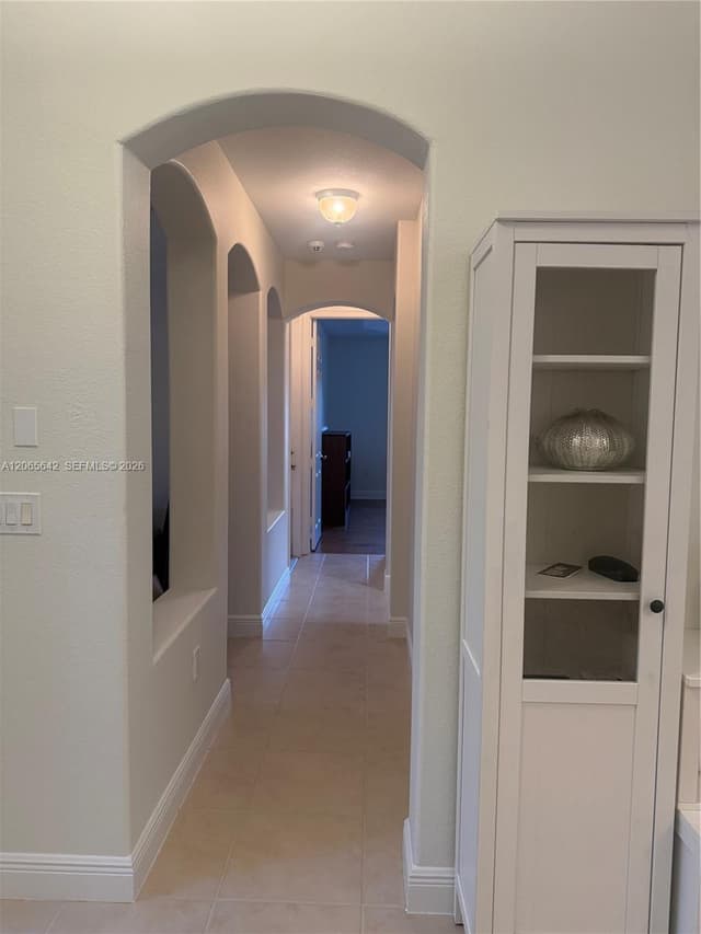 2823 Poinciana Cir, Cooper City FL 33026 - Cooper City, FL - Photo 4