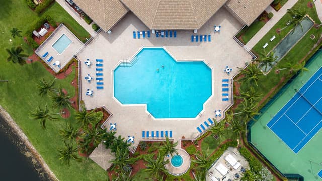 8620 HIGH CAY, West Palm Beach FL 33411 - West Palm Beach, FL - Photo 5