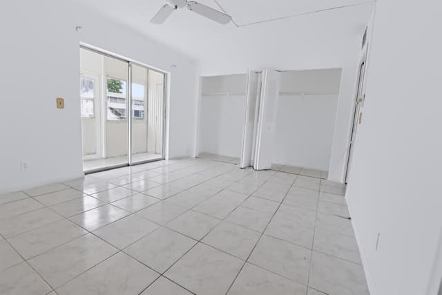 264 Northampton N, West Palm Beach FL 33417 - West Palm Beach, FL - Photo 7