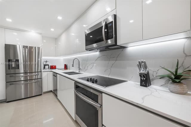 10185 Collins Ave # 1223, Bal Harbour FL 33154 - Bal Harbour, FL - Photo 5