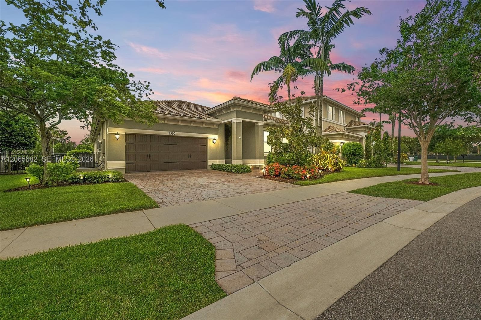 8550 Lakeside Bnd, Parkland FL 33076