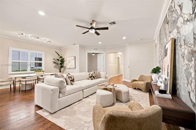 8550 Lakeside Bnd, Parkland FL 33076 - Parkland, FL - Photo 5