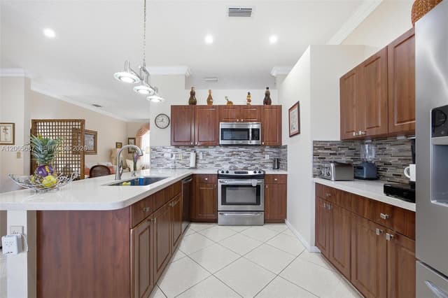 1920 SE 17th Ave, Homestead FL 33035 - Homestead, FL - Photo 6