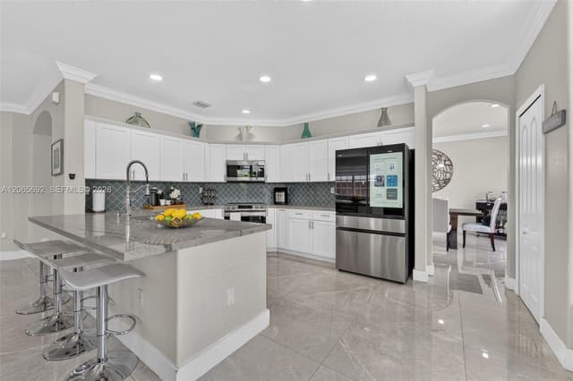 1051 SW 144th Pl, Miami FL 33184 - Miami, FL - Photo 7