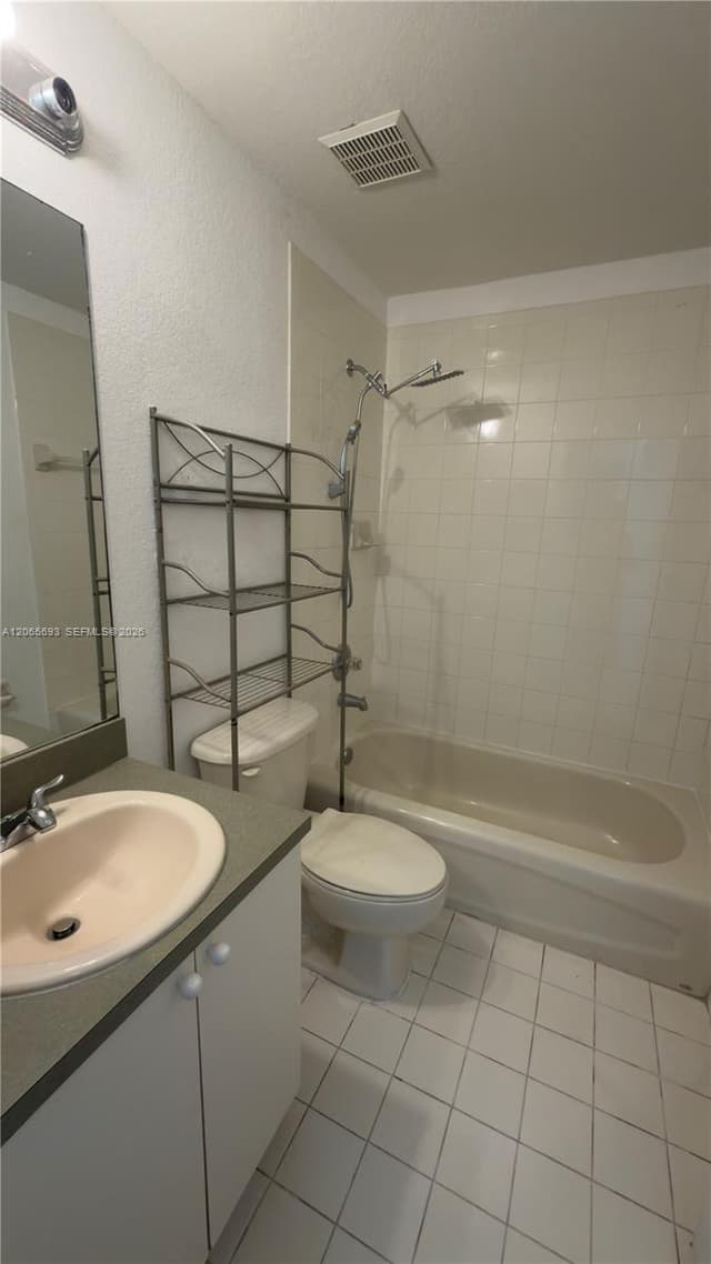 8986 W Flagler St # 6, Miami FL 33174 - Miami, FL - Photo 6
