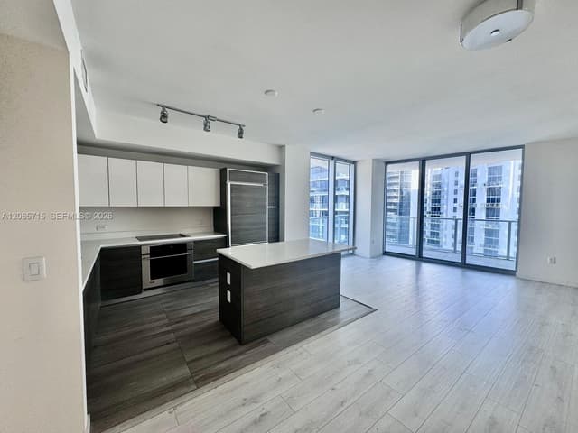 1100 S Miami Ave # 3010, Miami FL 33130 - Miami, FL - Photo 2