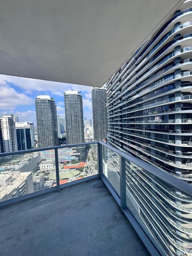 1100 S Miami Ave # 3010, Miami FL 33130 - Miami, FL - Photo 3